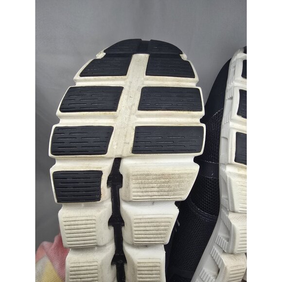 On Cloud 6 Men's Running Shoes Sneakers Men’s Size 9.5 Black/White *READ* - Picture 13 of 16